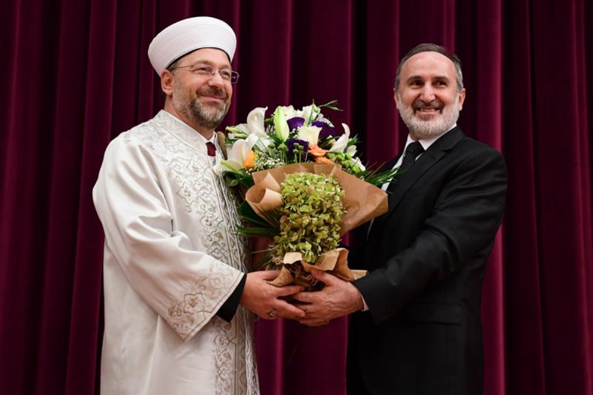 Diyanet İşleri Başkanı Prof. Dr. Ali Erbaş Göreve Başladı