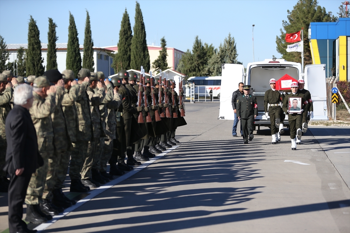 Suriye Şehidine Veda