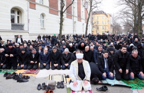 Almanya’da Camilere Yönelik Artan Saldırılar