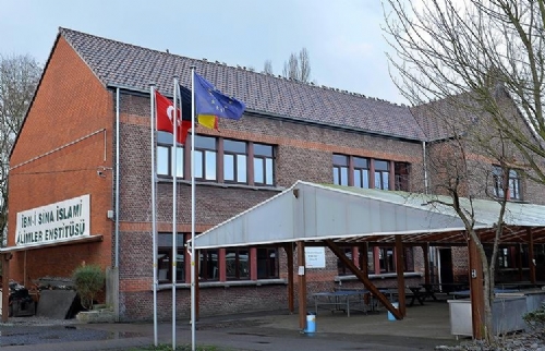 Avrupa’daki ilk İmam Hatip Lisesi İlk Mezunlarını Verecek