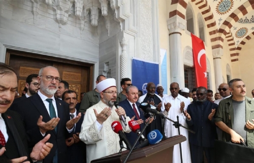 Cibuti 2. Abdülhamid Han Camii dualarla açıldı