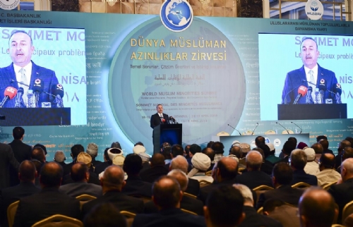 Dışişleri Bakanı Çavuşoğlu, Dünya Müslüman Azınlıklar Zirvesi'ne Katıldı
