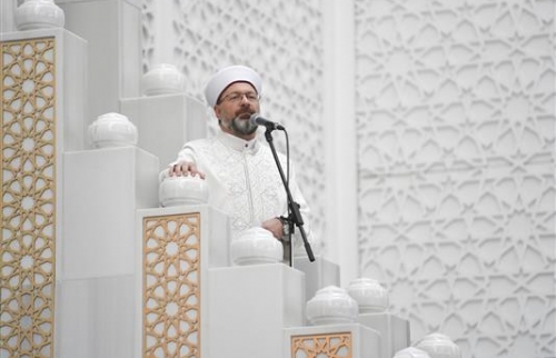 Diyanet İşleri Başkanı Erbaş’tan Ahmet Hamdi Akseki Camiinde Cuma Hutbesi