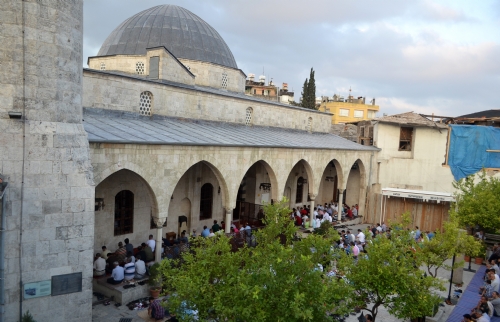 Dünyaya Teşrifinden 600 Yıl Önce Hz. Peygambere İman Etti