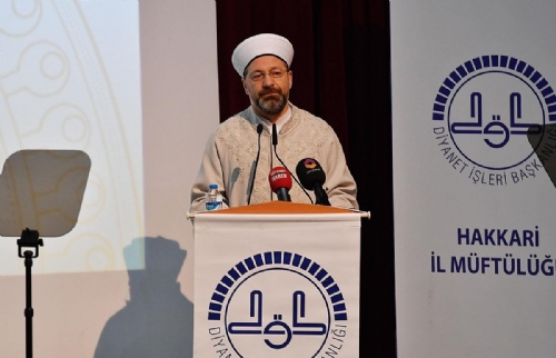 Diyanet İşleri Başkanı Prof. Dr. Ali Erbaş, Hakkari'de Görev Yapan Din Görevlileri ile Bir Araya Geldi