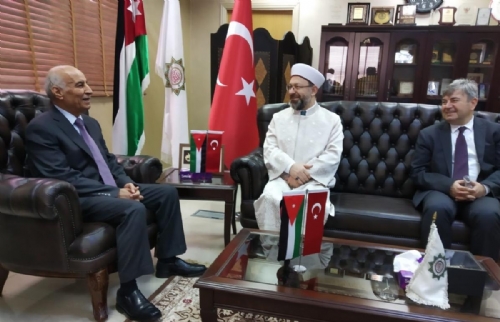 Diyanet İşleri Başkanı Prof. Dr. Ali Erbaş, İslami Bilimler Üniversitesi ve Ürdün Üniversitesi’ni Ziyaret Etti