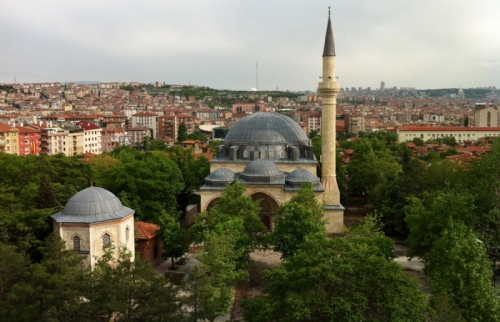 Yeni Cenabı Ahmet Paşa Camii'nde Beş Asırdır Ezan Sesi Yükseliyor
