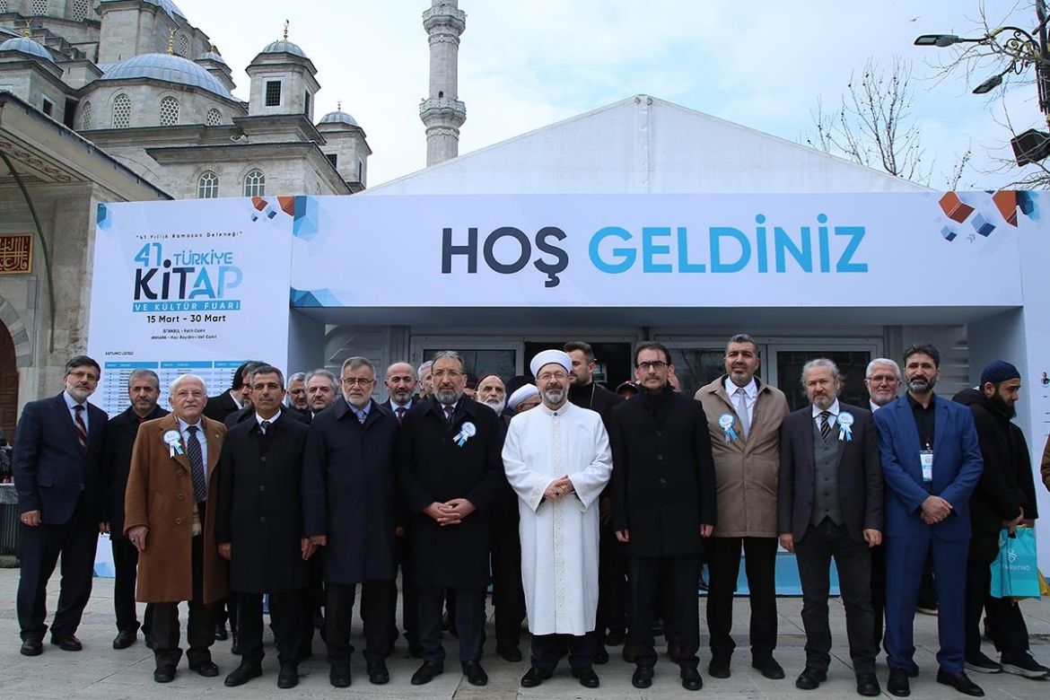 Diyanet İşleri Başkanı Erbaş Türkiye Kitap ve Kültür Fuarının açılışını yaptı