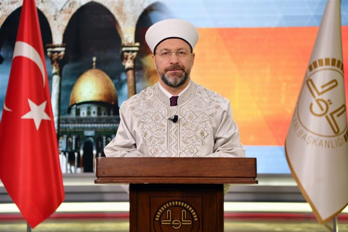 Diyanet İşleri Başkanı Prof. Dr. Ali Erbaş'tan, Mescid-i Aksa'ya yapılan saldırılarla ilgili Basın Açıklaması