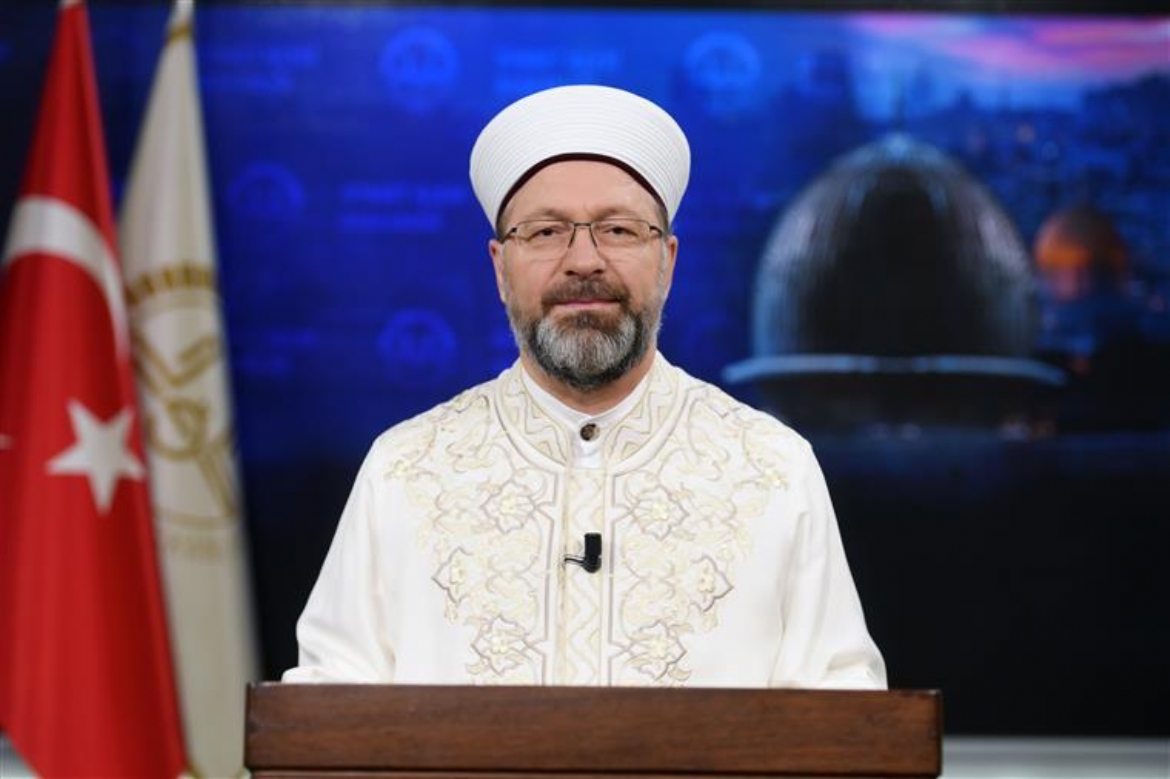 Diyanet İşleri Başkanı Erbaş’tan Miraç Gecesi mesajı