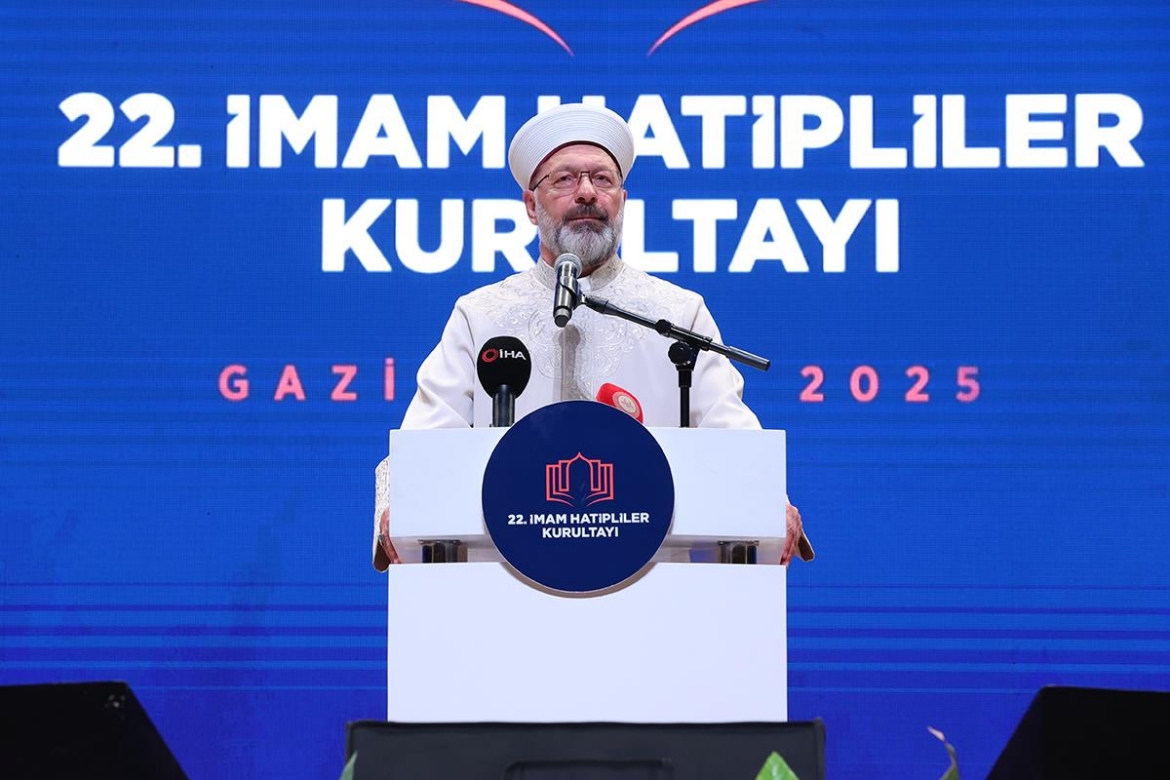 “Aileye sahip çıkmazsak toplum çöker”