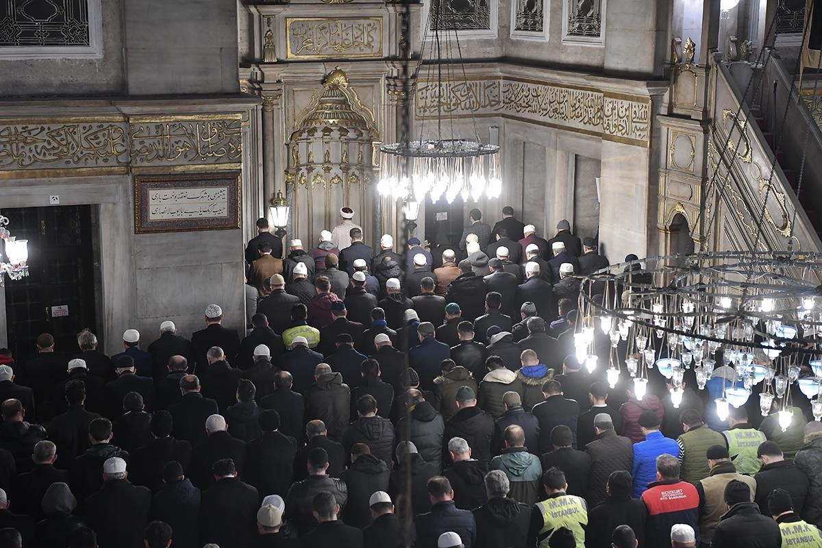 ''Mehmetçiğimiz, zulme engel olmak için mücadele veriyor''