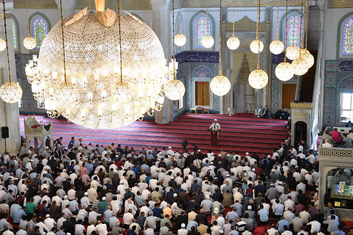 Diyanet İşleri Başkanı Prof. Dr. Ali Erbaş, Ankara’da Din Görevlileriyle Bir Araya Geldi