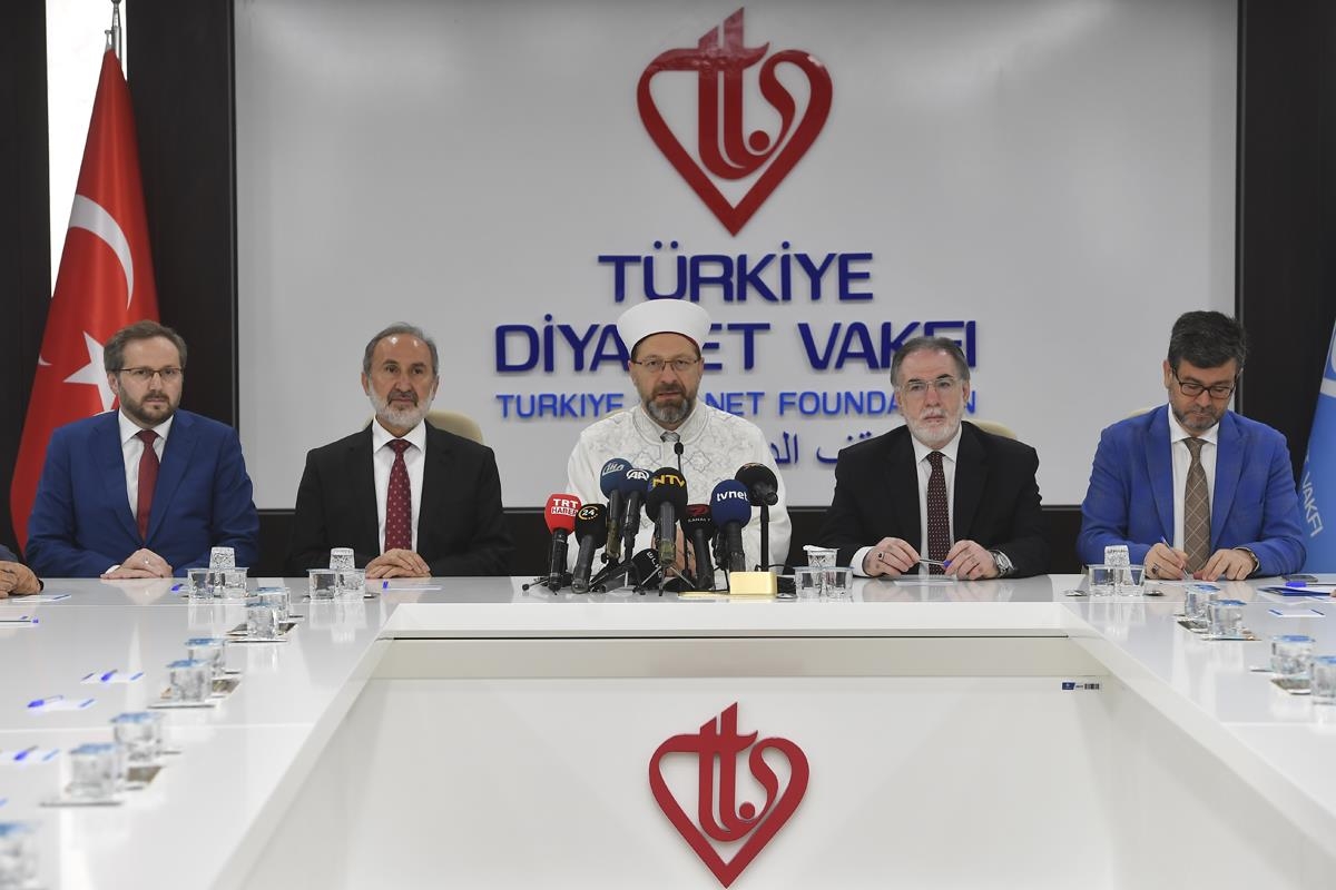 Diyanet, Şehit Yakınlarını ve Gazileri İftar Sofrasında Buluşturdu