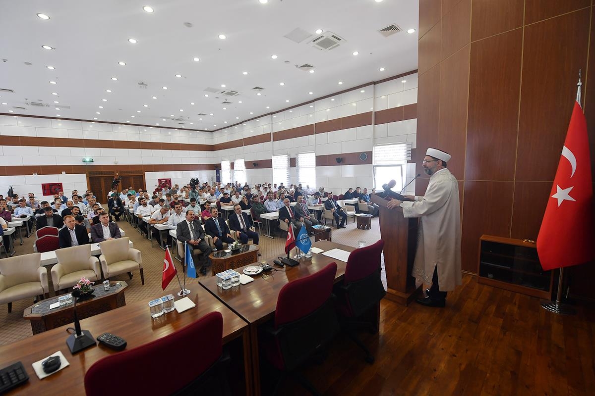 ''En Etkili İrşadımız; Yaşantımızla Örnek Olmamızdır''