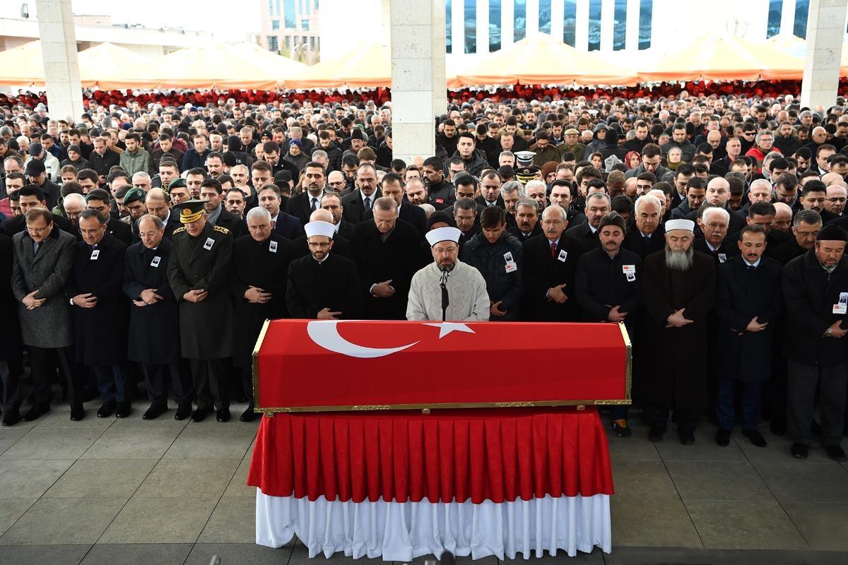 Şehit Piyade Astsubay Üstçavuş Musa Özalkan Dualarla Son Yolculuğuna Uğurlandı