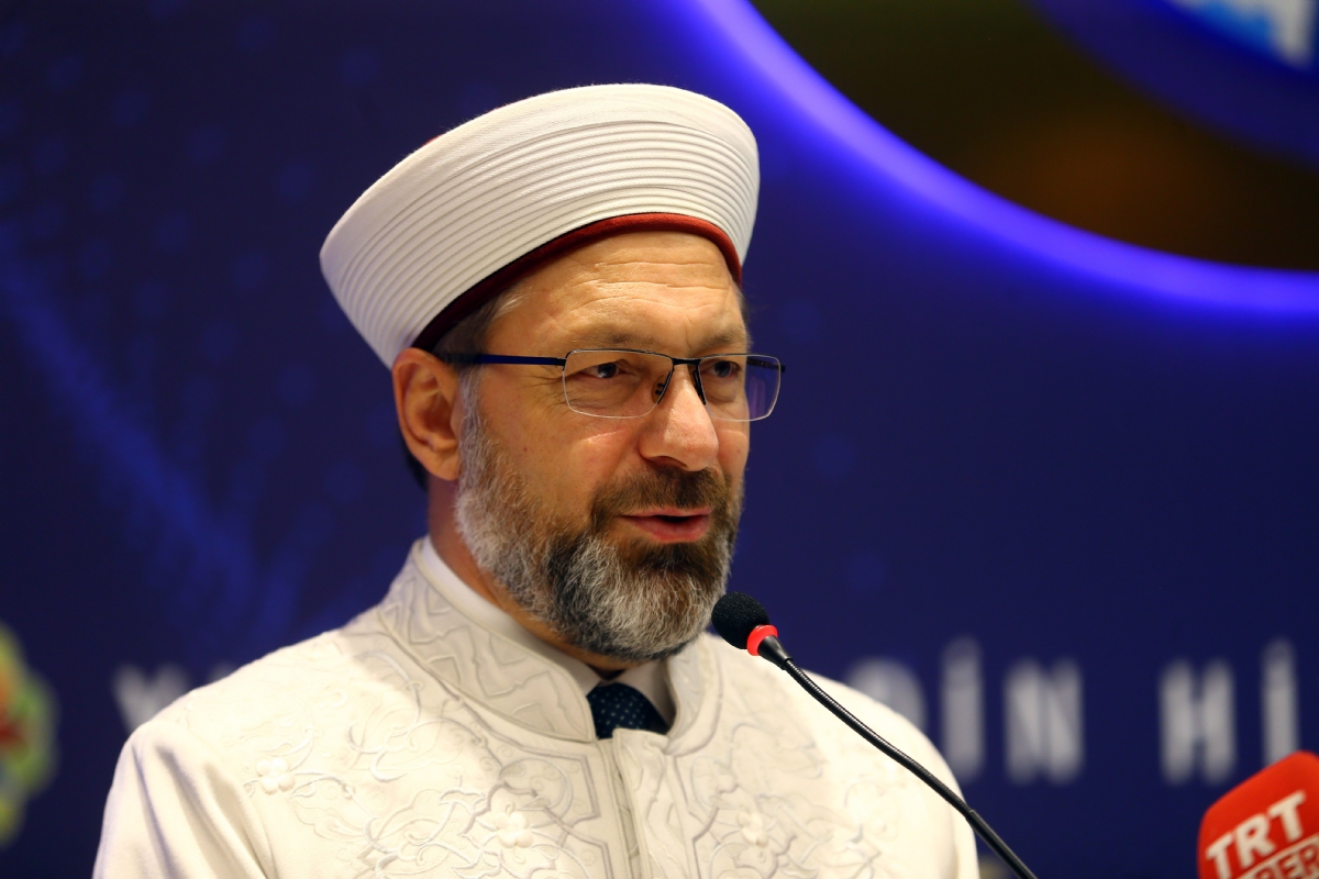 Diyanet İşleri Başkanı Erbaş, '15 Temmuz, İşgal Girişimidir'