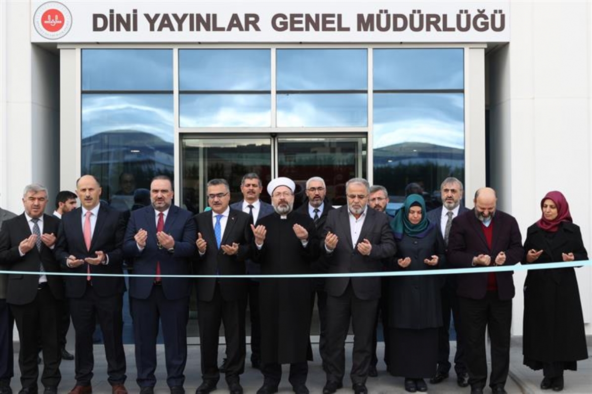 Dini Yayınlar Genel Müdürlüğü Hizmet Binası dualarla açıldı