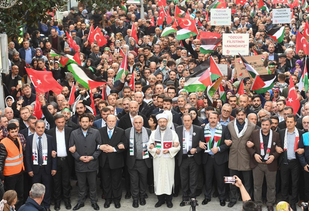 Diyanet İşleri Başkanı ErbaşFilistin’e Özgürlük Yürüyüşü’ne katıldı