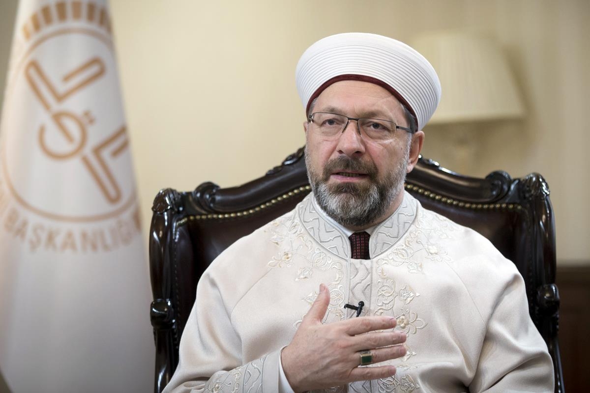 Diyanet İşleri Başkanı Prof. Dr. Ali Erbaş, Kök Hücre Nakli ve Bağışına İlişkin Açıklamalarda Bulundu