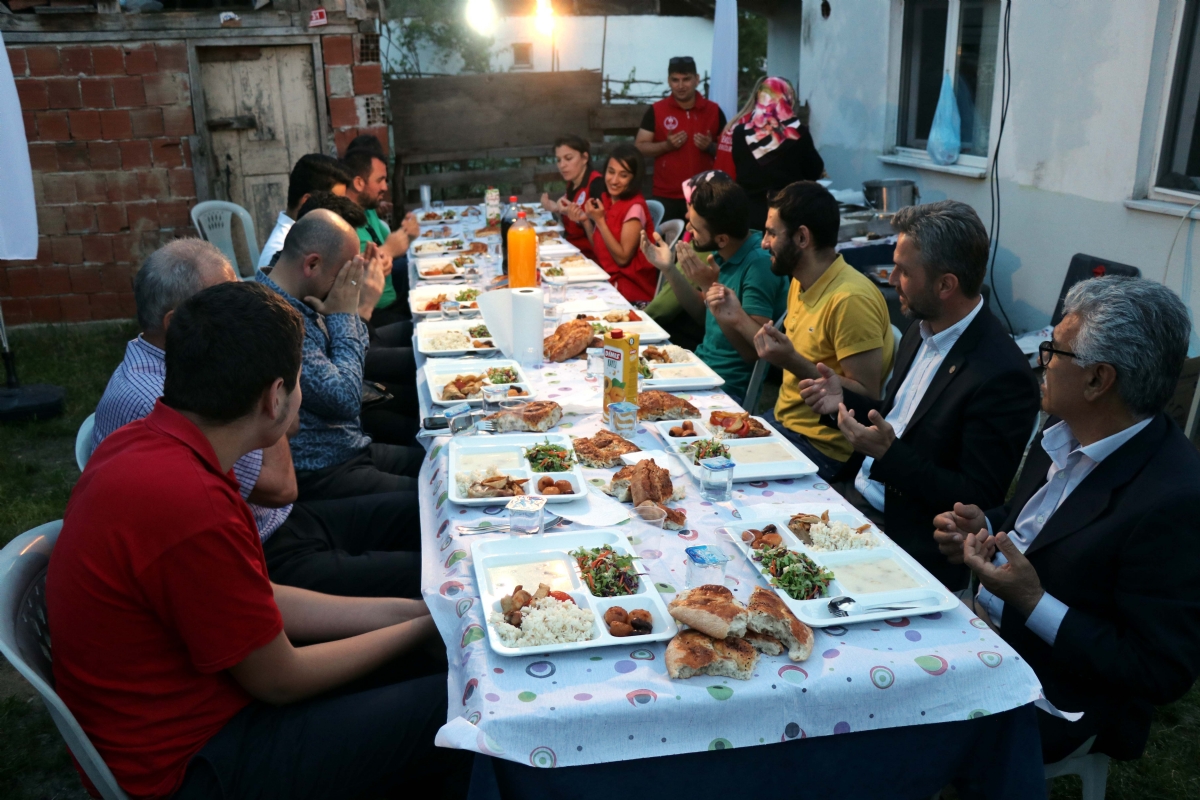 Ramazanda İçimizi Isıtan Haberler…