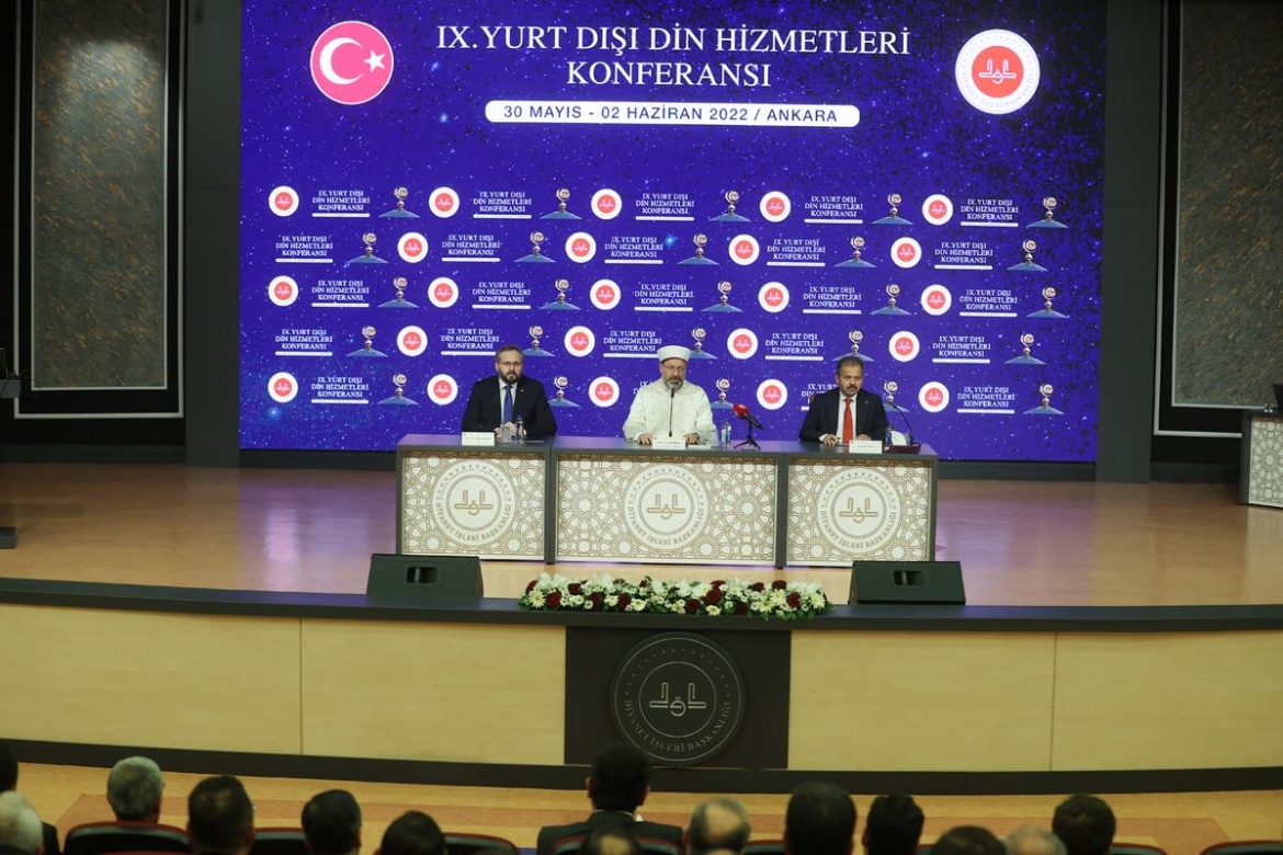 “Dünyaya İslam’ın güzelliklerini anlatmamız lazım”