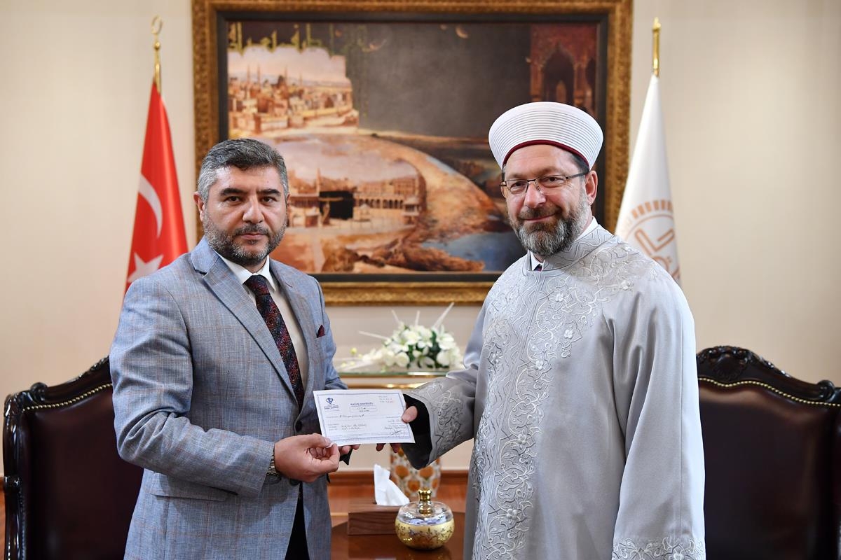 Diyanet İşleri Başkanı Prof. Dr. Ali Erbaş’tan Vatandaşlara Çağrı