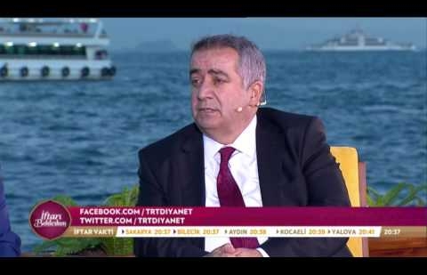 İnsanın Ramazanda Kendi Muhasebesini Yapması Gerekir