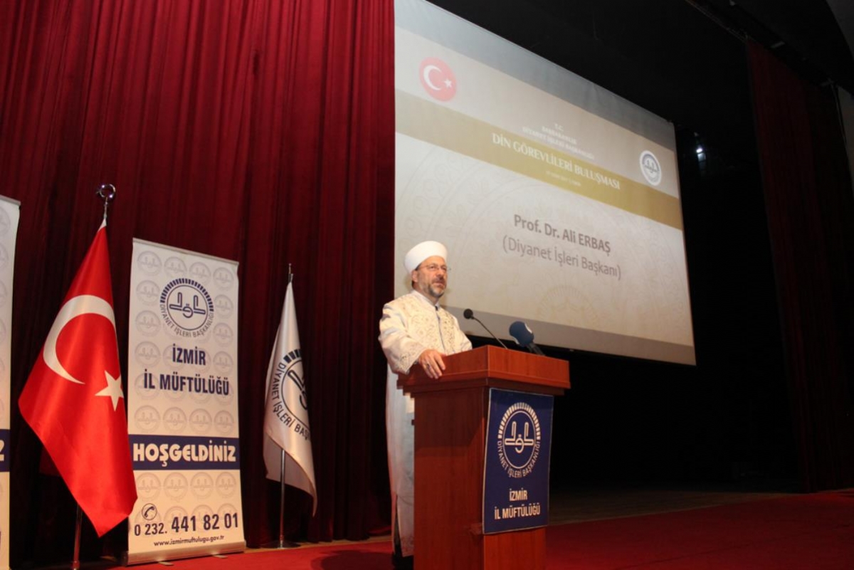Diyanet İşleri Başkanı Prof. Dr. Ali Erbaş, İzmir’de Din Görevlileriyle Bir Araya Geldi